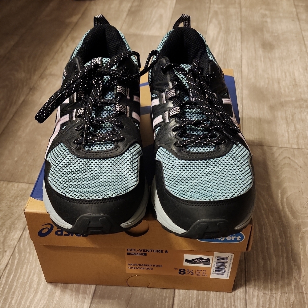 ASICS Women's Gel-Venture 8 Teal and Pink Athletic Shoes - Picture 2 of 4